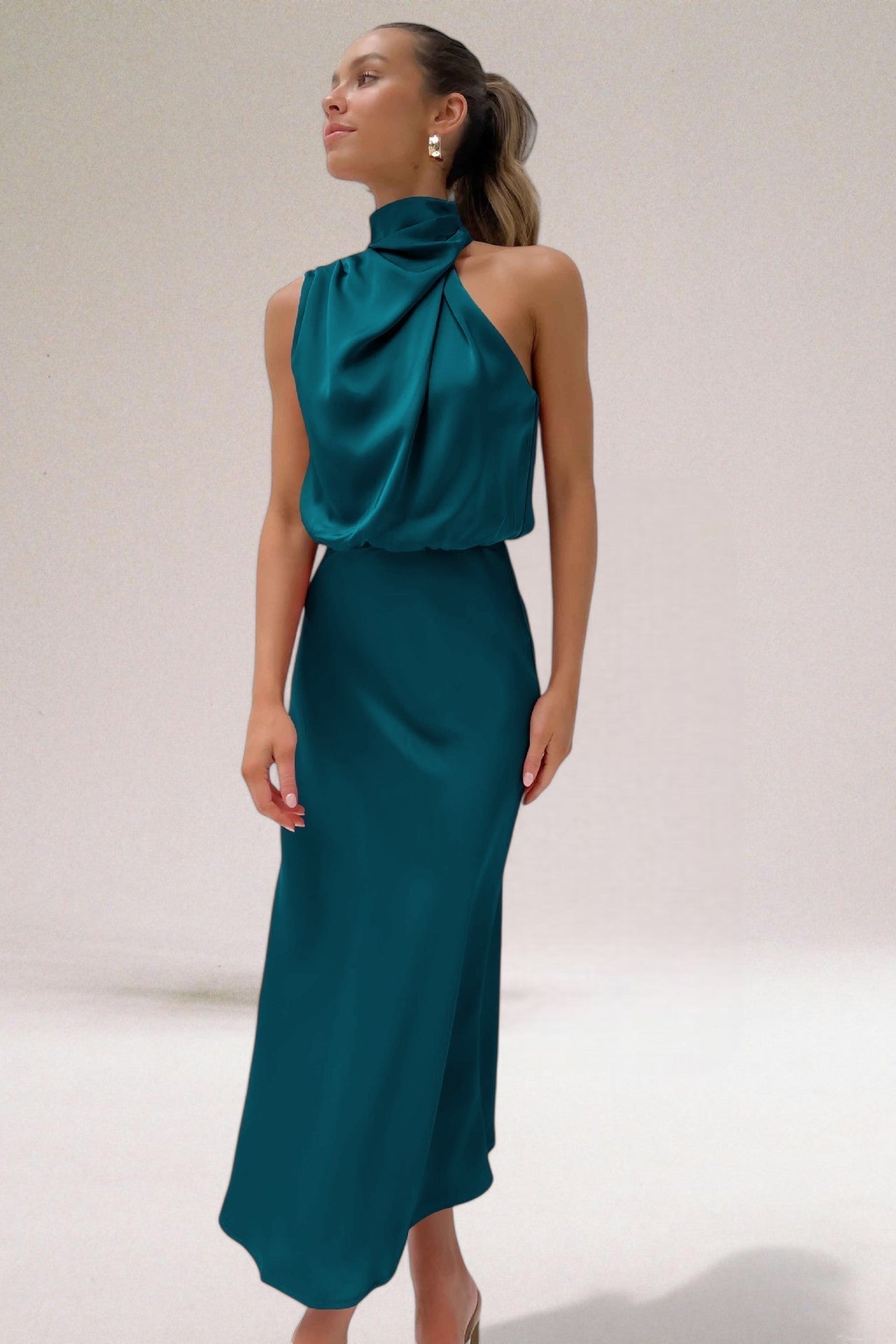 Flavia™ | Glamour Satin Dress