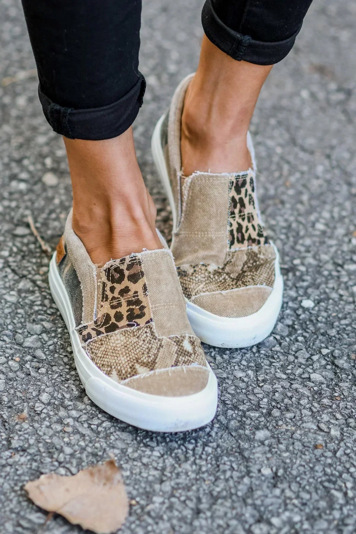 Noemi™ | Trendy Comfort Slip-Ons