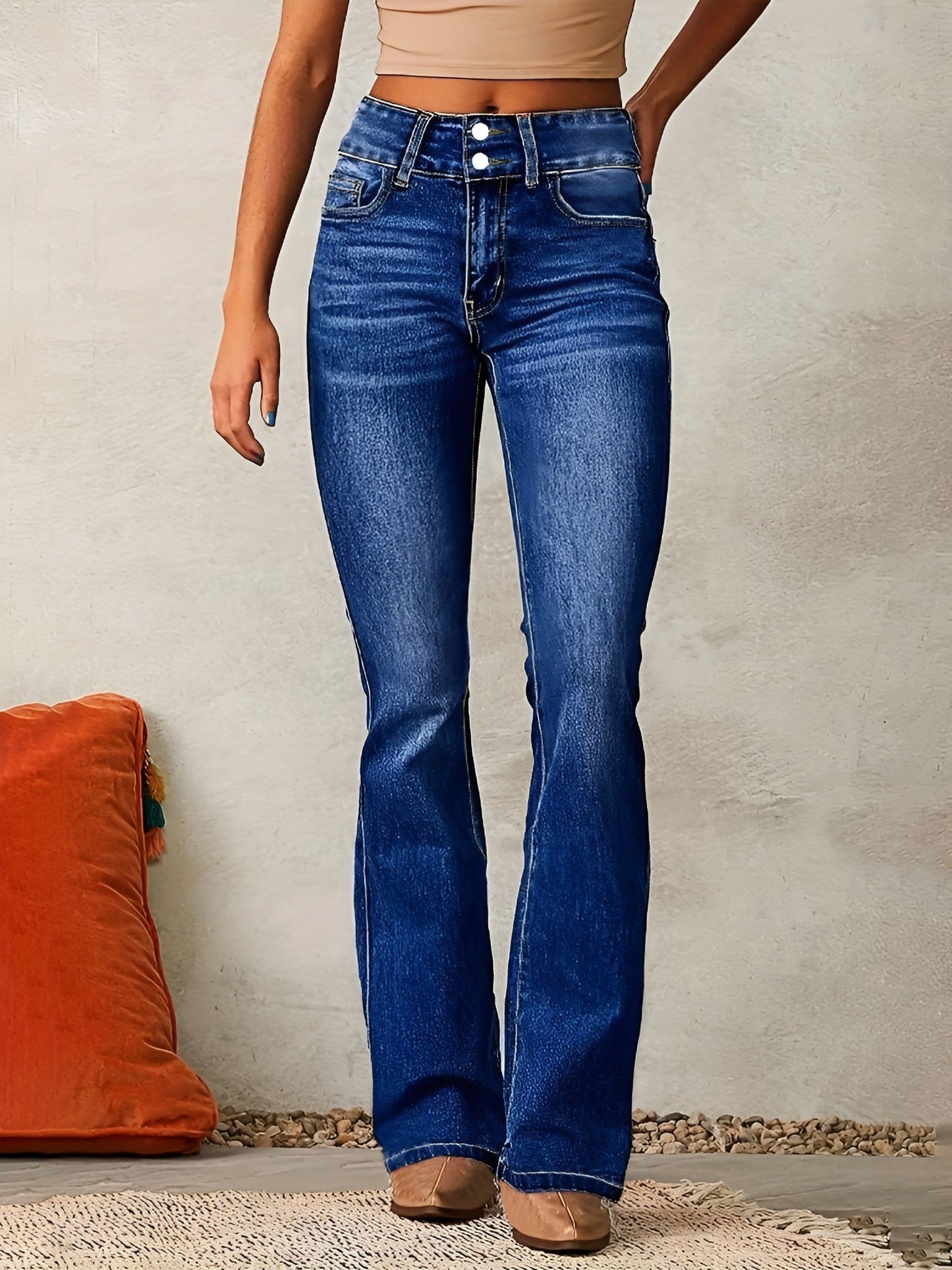 ALANA | Flared High-Waisted Jeans